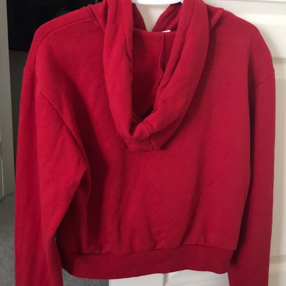 Red vans cropped hoodie - Picture 2 of 3